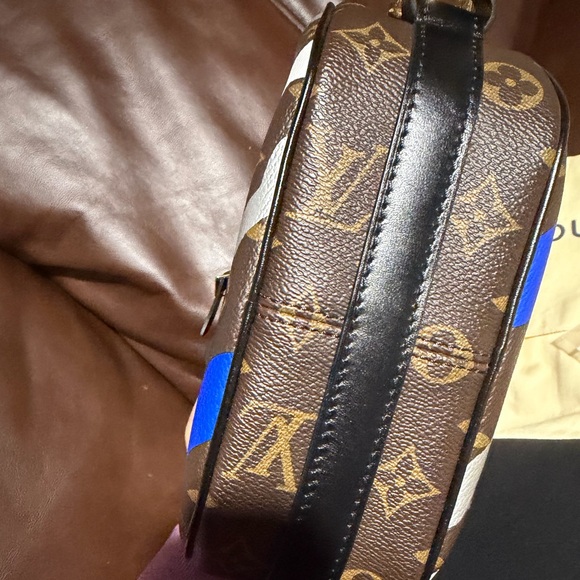 NWT LVXLOL Boîte Chapeau Souple MM bag. - Picture 5 of 10